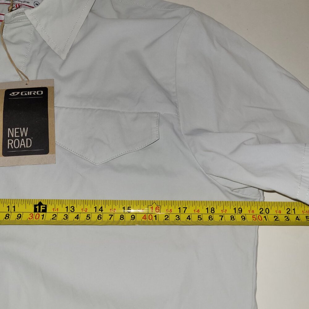 Giro Men's Short Sleeve Collared Ride Shirt Castor Gray Size M  New w/ tags - Picture 6 of 8